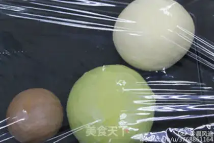 Make Panda bread step 2