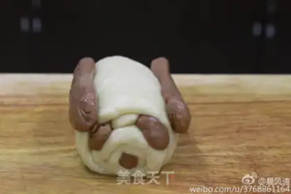 Make Panda bread step 4