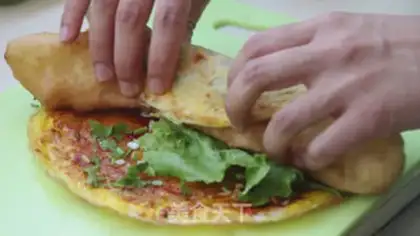 Make Pancake fruit step 4