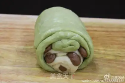 Make Panda bread step 6