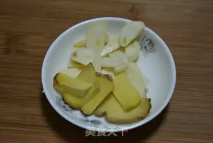 Make Big face tofu step 1