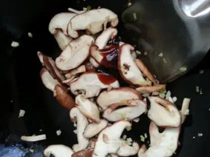 Make Pelican mushrooms step 4