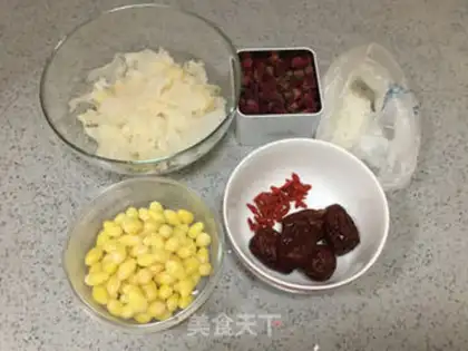 Make Silver-eared porridge step 0