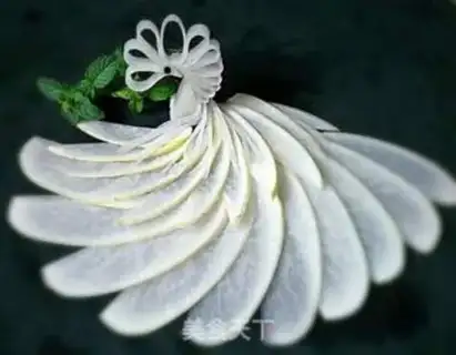 Make Peacock on white carrots step 9