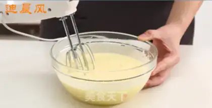 Make Melvin chocolate cake step 2
