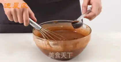 Make Melvin chocolate cake step 4