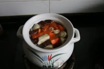 Make Cow and lamb soup step 3