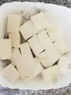 Make Tofu with salmon step 1