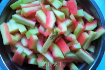 Make Clear the watermelon step 0