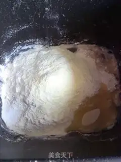 Make Bean sand bread (bread machine version) step 0