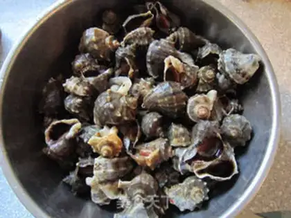 Make Spicy little conch step 0
