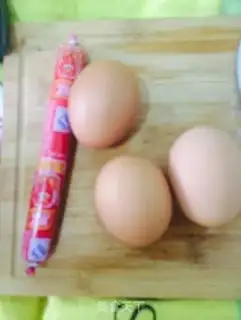 Make Ham and eggs step 0