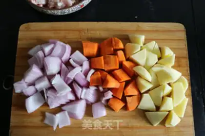 Make Coconut curry chicken step 1