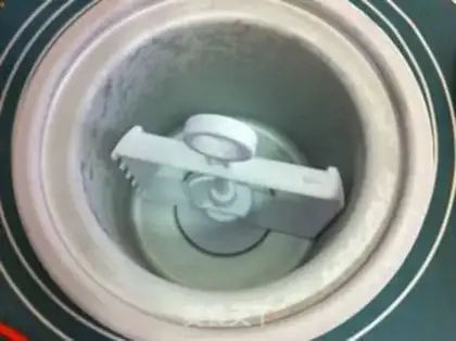 Make Rose ice cream step 11