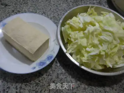 Make Frozen tofu with cabbage step 0