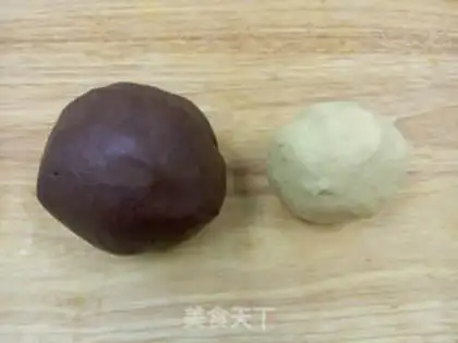 Make Cavay panda cookies step 5