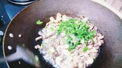 Make The Xinjiang soup step 8