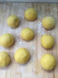 Make Pumpkin coconut bread step 2