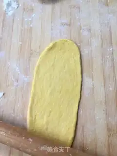 Make Pumpkin coconut bread step 4