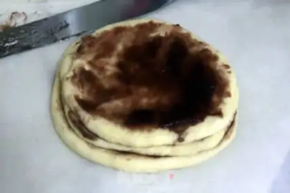 Make Toast hand to tear bread step 4