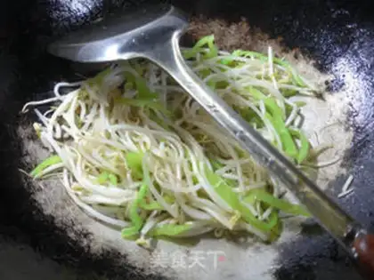 Make Pelican sprouts step 5