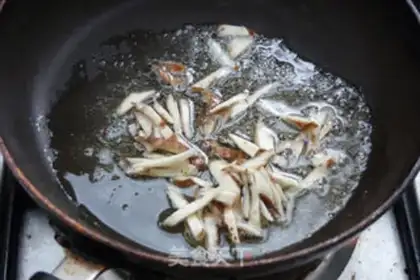 Make The soy sauce is steaming step 3