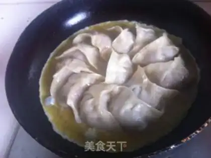 Make Three pots of egg skin step 13