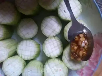 Make Garlic silk melon step 5