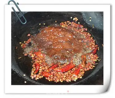 Make Spicy crumbs step 5