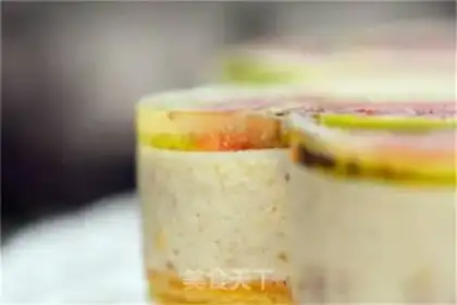 Make A fig mousse cake step 19