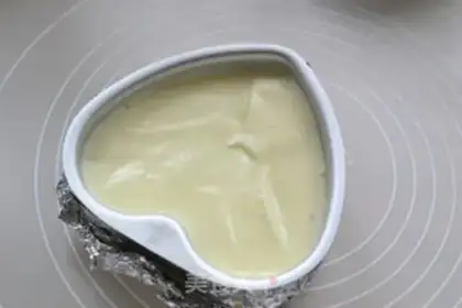 Make Cranberry yogurt cake step 8