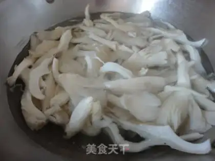 Make Shroom pretzels step 3