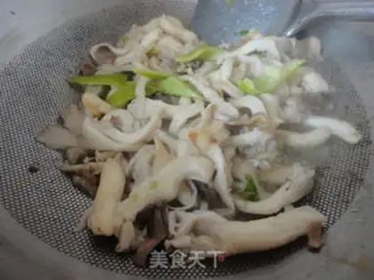 Make Shroom pretzels step 8