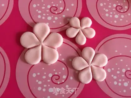 Make Rolling sugar cake step 11