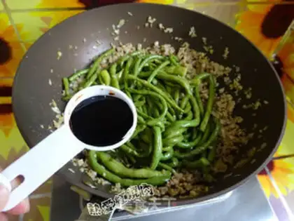 Make The meat and the beans step 9