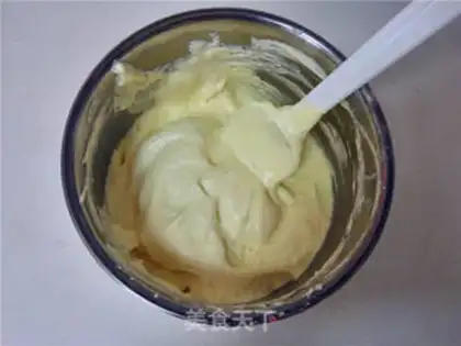 Make SpongeBob cake step 8
