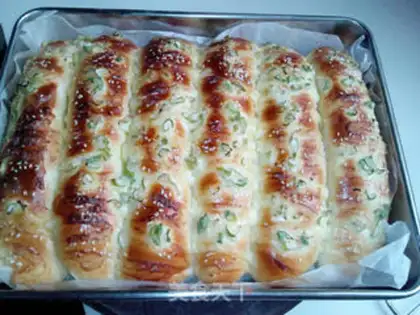 Make Onion salad bread step 10