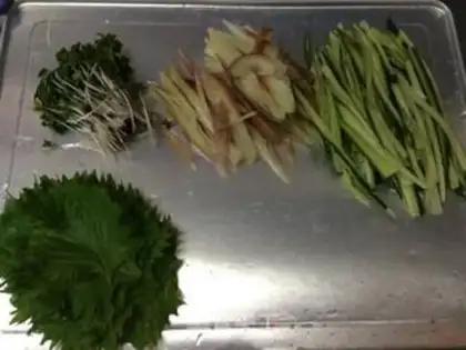 Make Fish canned spring rolls step 0