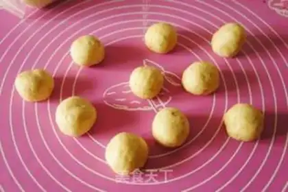 Make Sesame coconut bread step 5