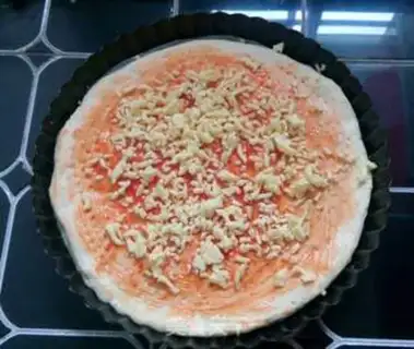 Make Shrimp bacon pizza step 3