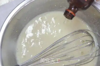 Make Fresh lemon cake step 2