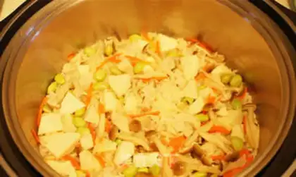 Make Green bamboo chicken cooking step 2