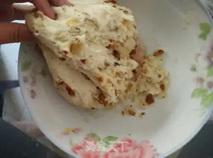 Make Red-tree buns step 4