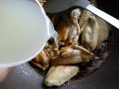 Make Three chickens on the table step 4