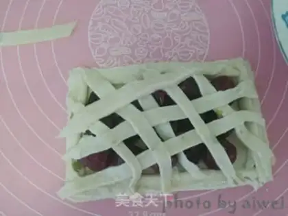 Make Cherry pie step 6
