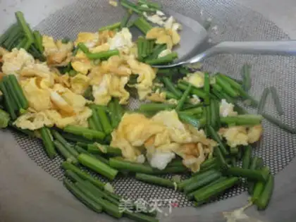 Make Scrambled eggs step 6