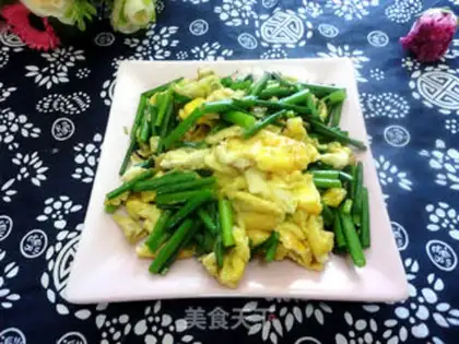 Make Scrambled eggs step 8
