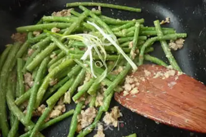Make Roasted pastry and beans step 6