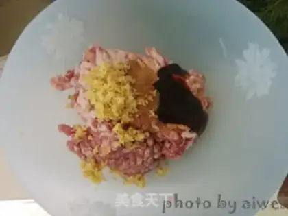 Make Pork fragrance bun step 2