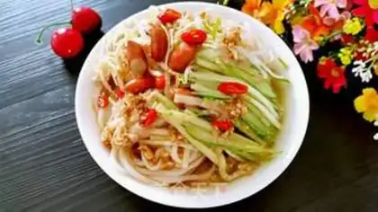Make Spicy chicken noodles step 11